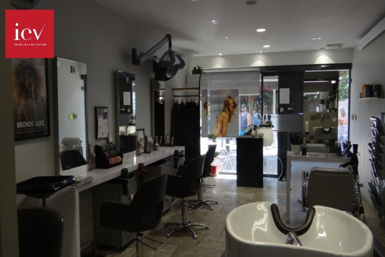 Les Sables D Olonne Vente Fonds De Commerce Salon De Coiffure 64200 Hai Immobilier Entreprise Vendee
